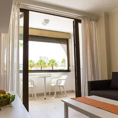 アパート One Bedroom At Playa De La Americas 200 M Away From The With Balcony And Wifi